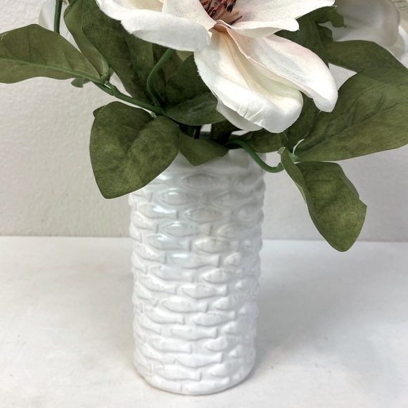 Ashland Home Collection Fish Embossed Vase 8”x 4” - Picture 1 of 7
